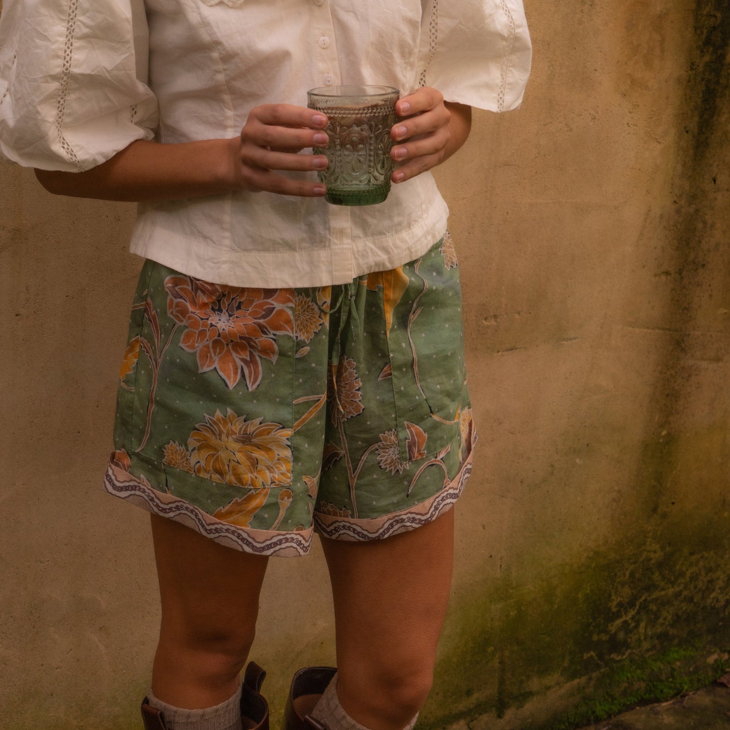 Dahlia Shorts - Moss