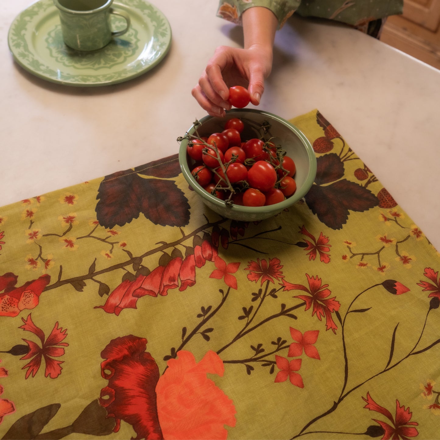 Flourish Tea Towel - Matcha