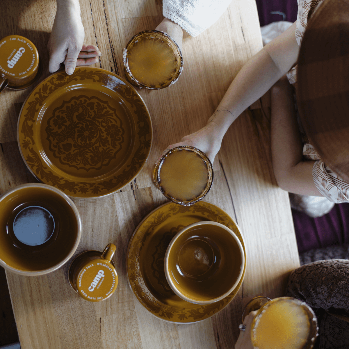Camp Enamel Set - Toffee