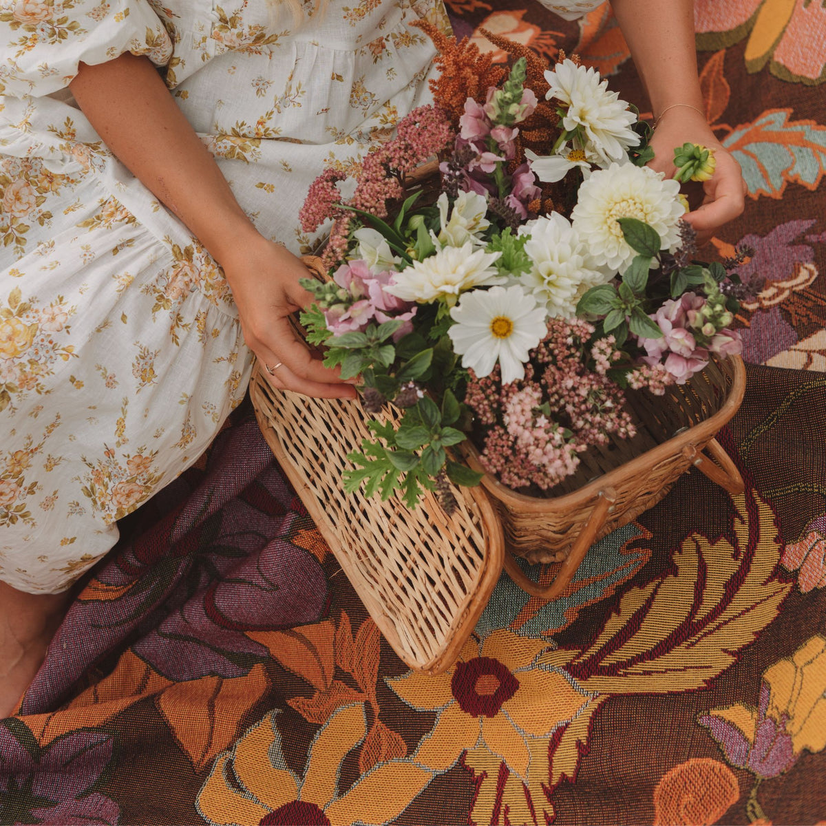 Flora Throw