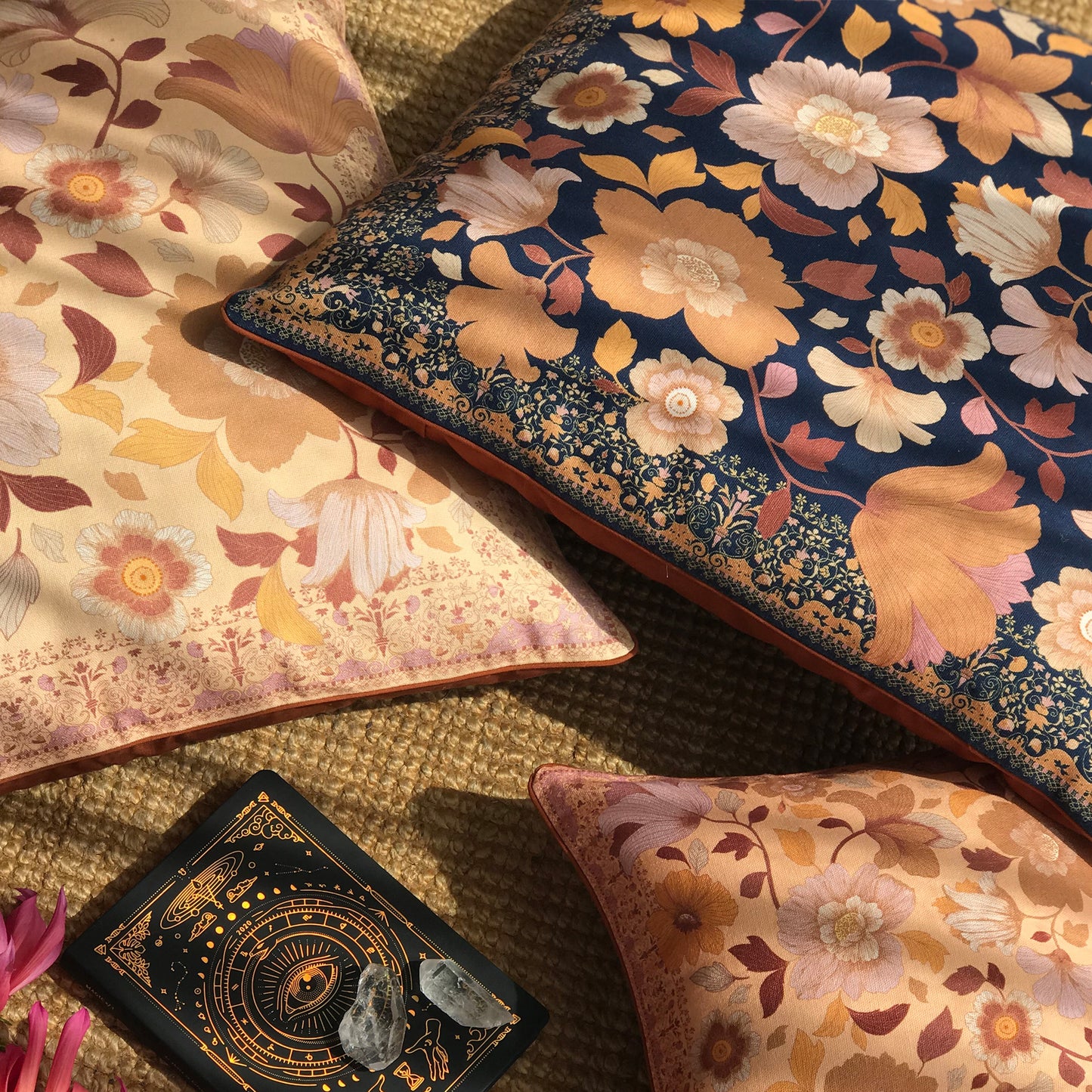 Grande Fleur Cushion Cove Nightshade