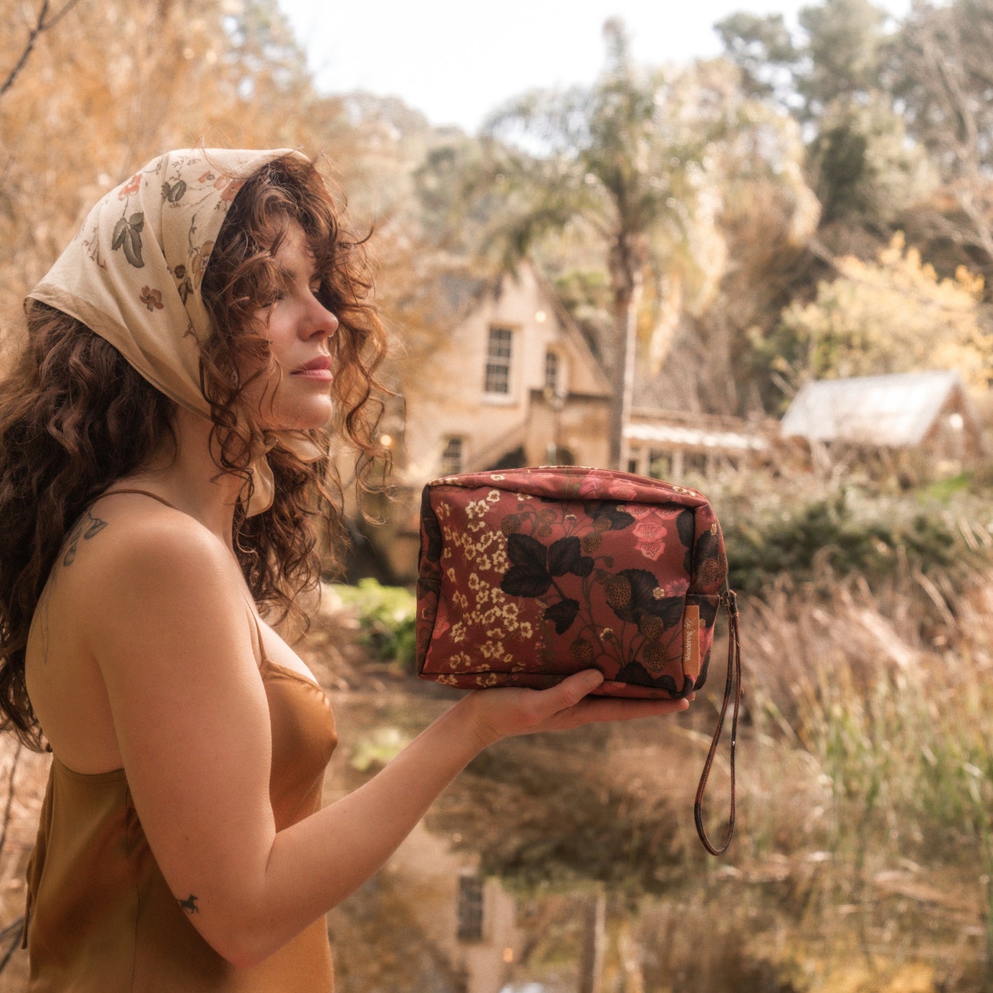 Flourish Sienna  Zip Bag - Small