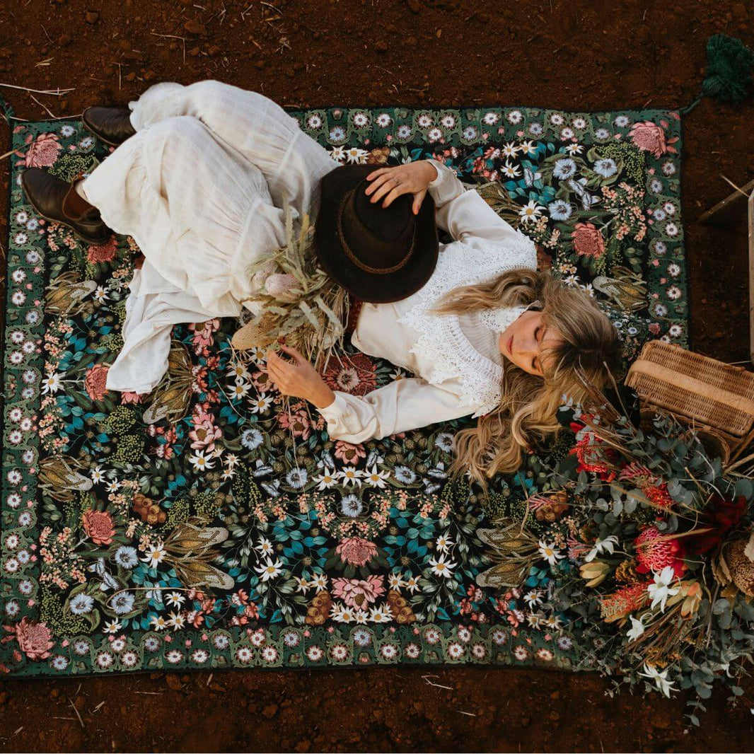 Pinic On The Rug Picnic Rugs – Wandering Folk